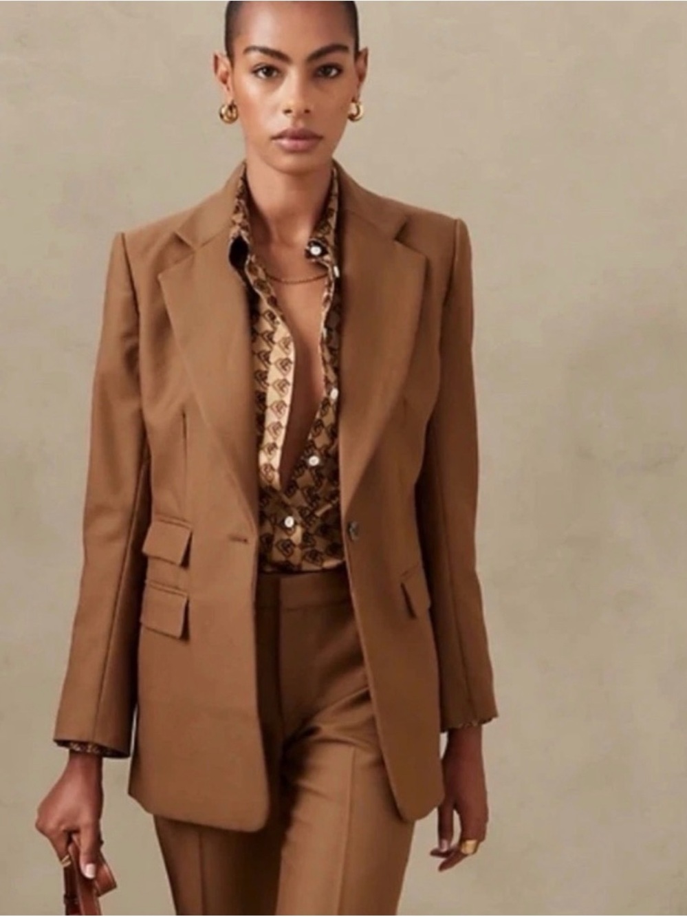 Banana Republic- Lido 100% Wool Classic Camel Blazer with Tan Lining - Picture 3 of 10